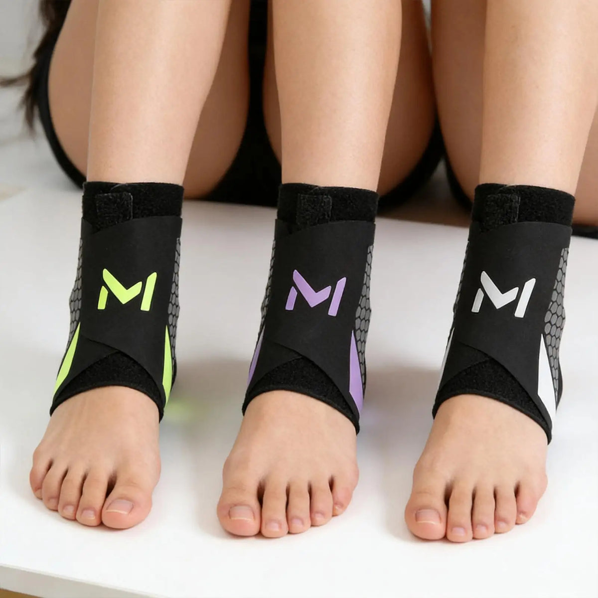 Ankle Brace Breathable Sports Support Sleeve Foot Brace Ankle Support Strap for Exercise Fitness Walking Running Hiking Cycling