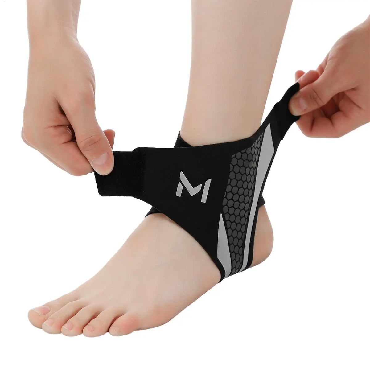 Ankle Brace Breathable Sports Support Sleeve Foot Brace Ankle Support Strap for Exercise Fitness Walking Running Hiking Cycling