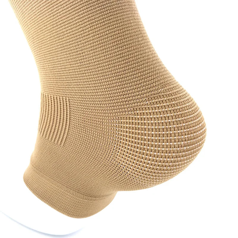 Ankle Brace for Women & Men - Compression Support Sleeve for Sprained Ankle, Arthritis & Injury Recovery (1-Pack)